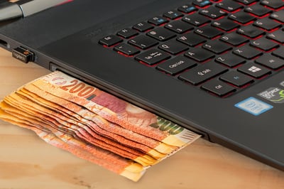 Quels services en ligne permettent d’accéder aux informations sur le numéro INSEE ?