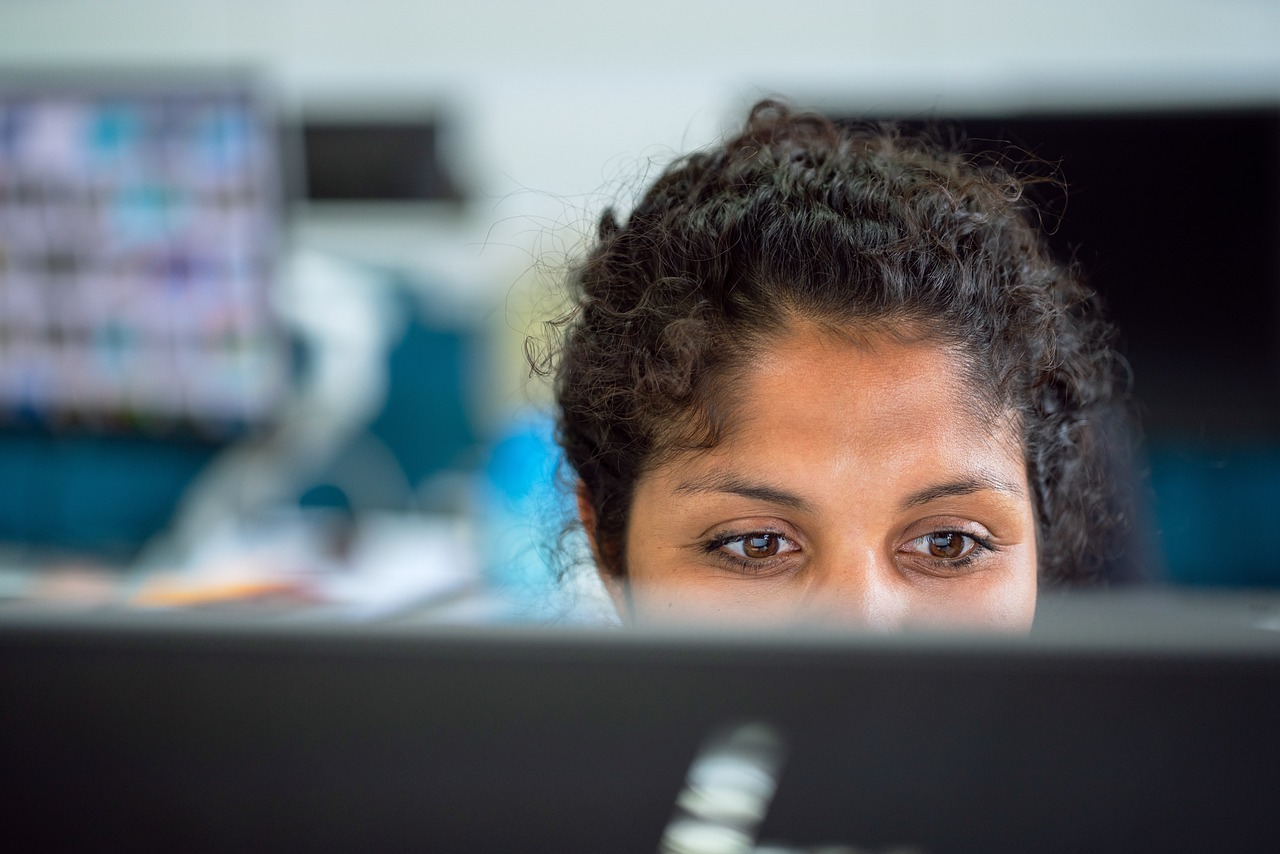 découvrez notre classement des écoles d'ingénierie informatique en france, mettant en avant les meilleures institutions pour former les futurs experts en technologie. comparez les programmes, les opportunités de recherche et les débouchés professionnels pour choisir l'école qui correspond le mieux à vos ambitions.