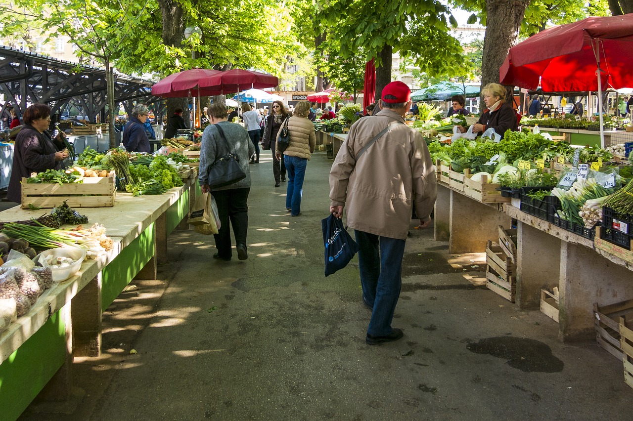 analyse de marché approfondie : découvrez les tendances, opportunités et défis du secteur pour prendre des décisions stratégiques éclairées et maximiser votre croissance.