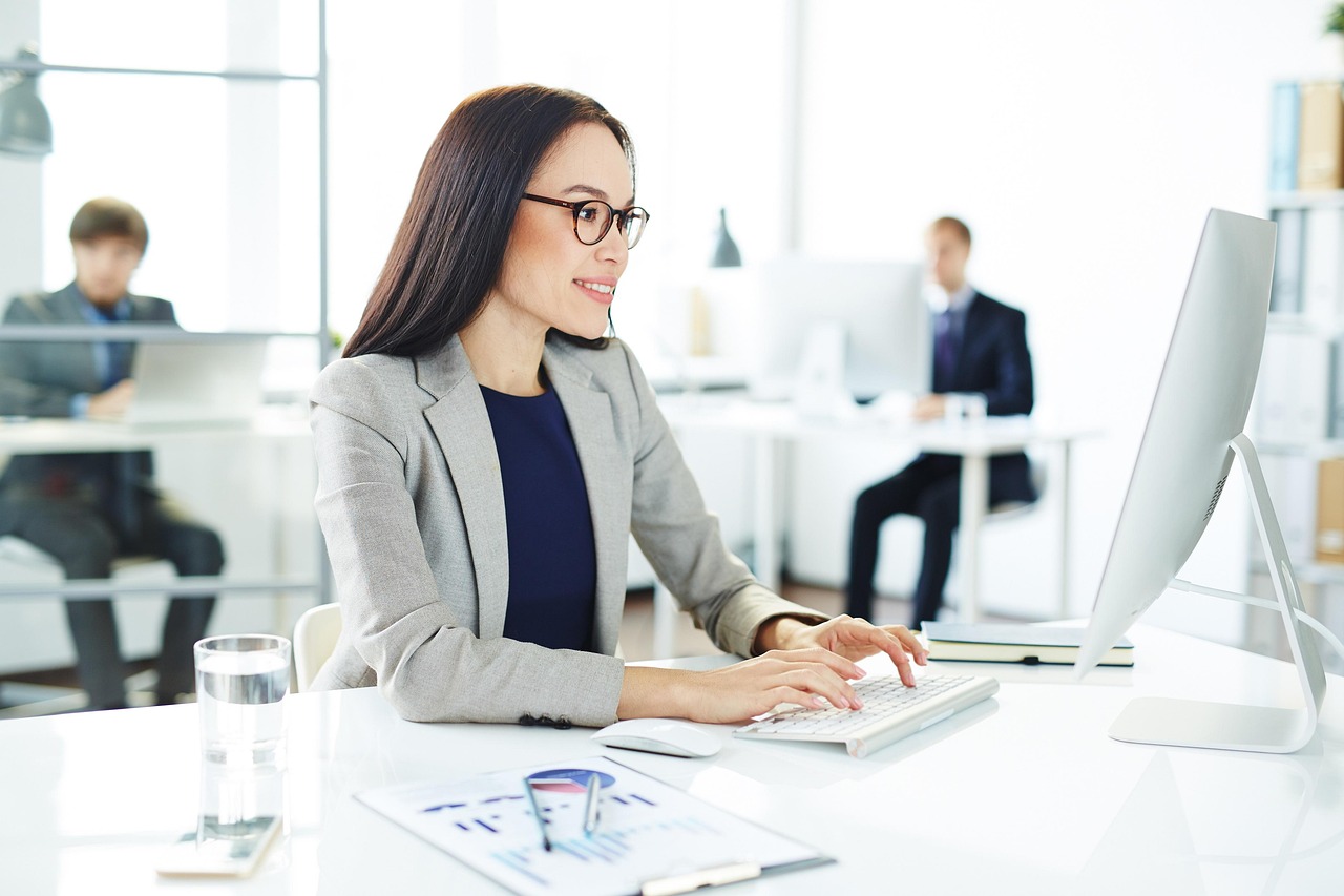 découvrez les avantages de l'outsourcing pour votre entreprise. maximisez votre efficacité et réduisez vos coûts en confiant des tâches à des experts externes. apprenez comment l'externalisation peut booster votre productivité et vous permettre de vous concentrer sur votre cœur de métier.