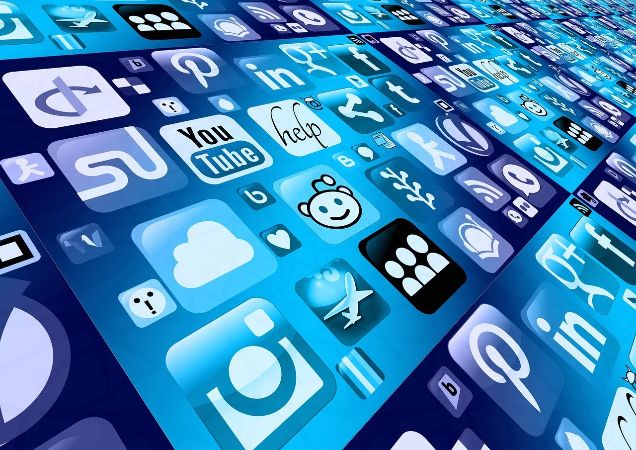 découvrez l'univers des réseaux sociaux : tendances, stratégies et conseils pour optimiser votre présence en ligne et engager votre audience. informez-vous sur les meilleures pratiques pour tirer parti des plateformes sociales et booster votre visibilité.