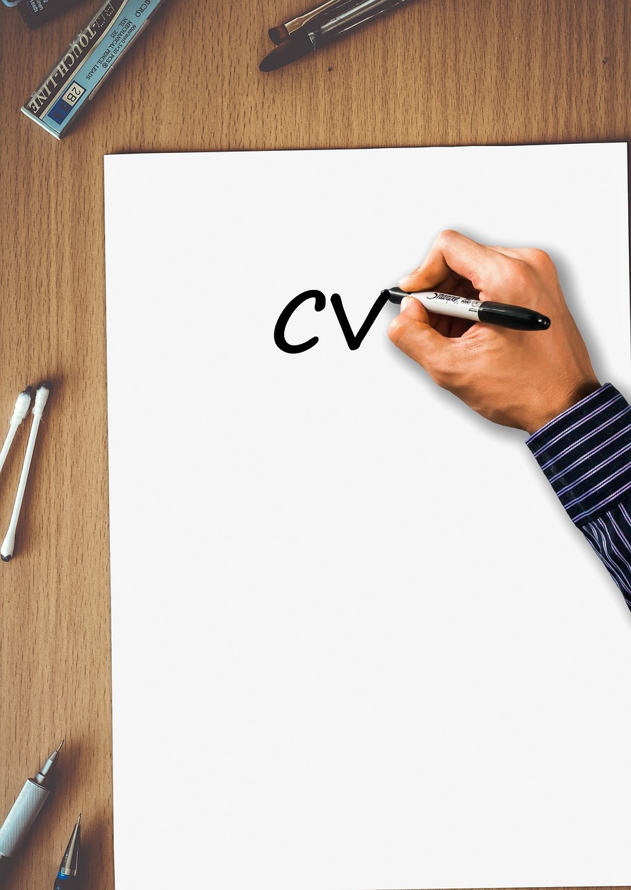 découvrez comment rédiger un excellent résumé qui capte l'attention des employeurs. apprenez les astuces pour mettre en avant vos compétences, expériences et réalisations. idéal pour optimiser votre recherche d'emploi et vous démarquer dans le marché du travail.