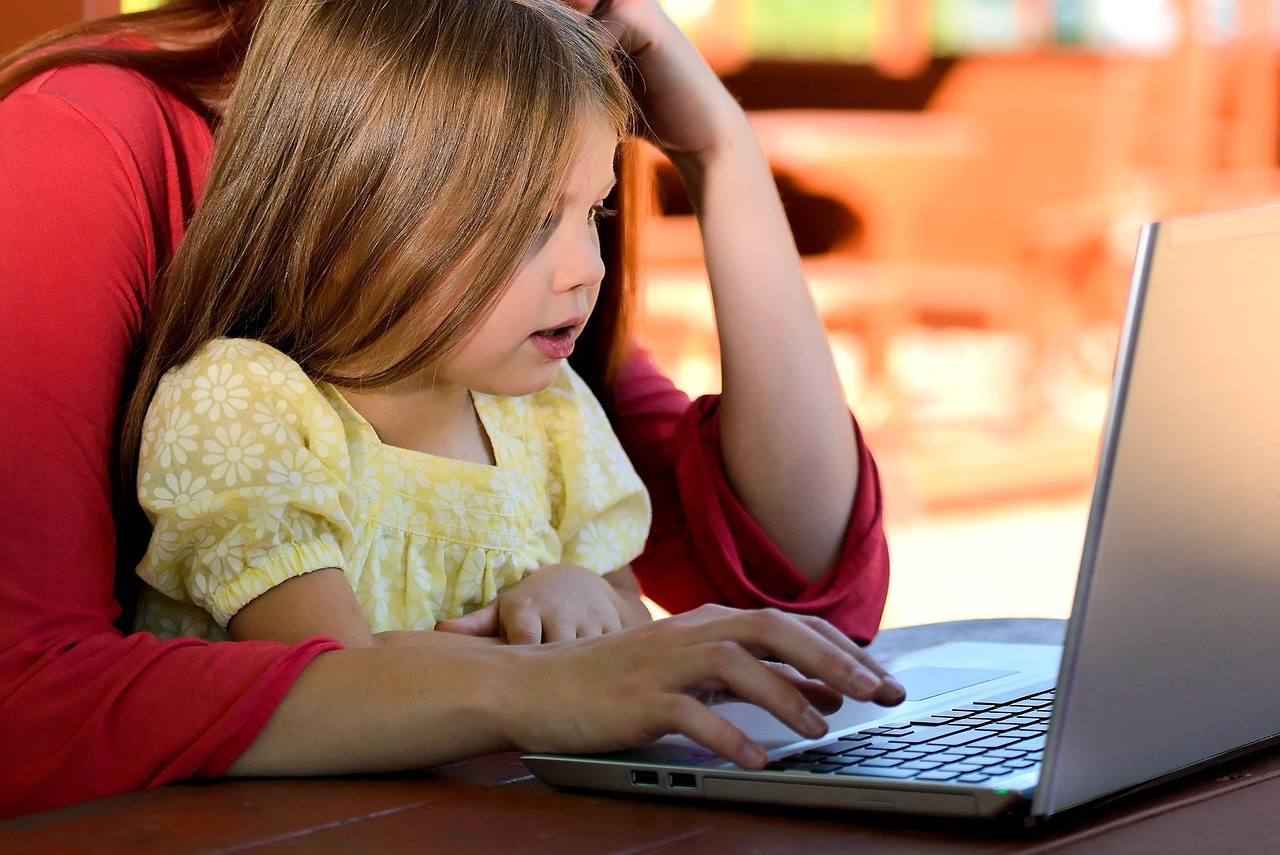 découvrez des solutions de soutien éducatif personnalisées pour aider chaque élève à progresser, gagner en confiance et réussir dans ses apprentissages scolaires.