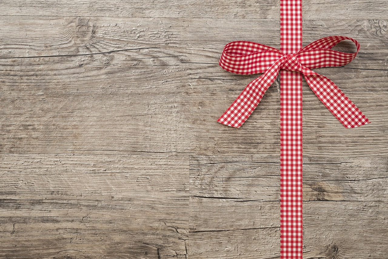 offrez le cadeau parfait avec nos chèques-cadeaux ! flexibles et faciles à utiliser, ils feront plaisir à coup sûr à vos proches pour toutes les occasions.