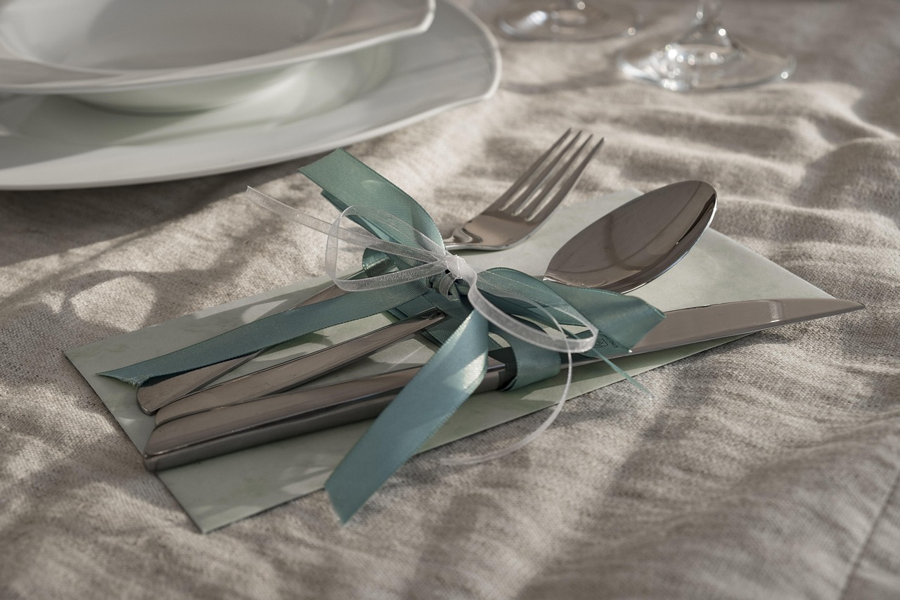 découvrez tout ce qu'il faut savoir sur les titres-restaurant : conditions d'utilisation, avantages pour les salariés et employeurs, fonctionnement et fiscalité des tickets repas en france.